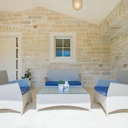 Bianchera * 波雷奇